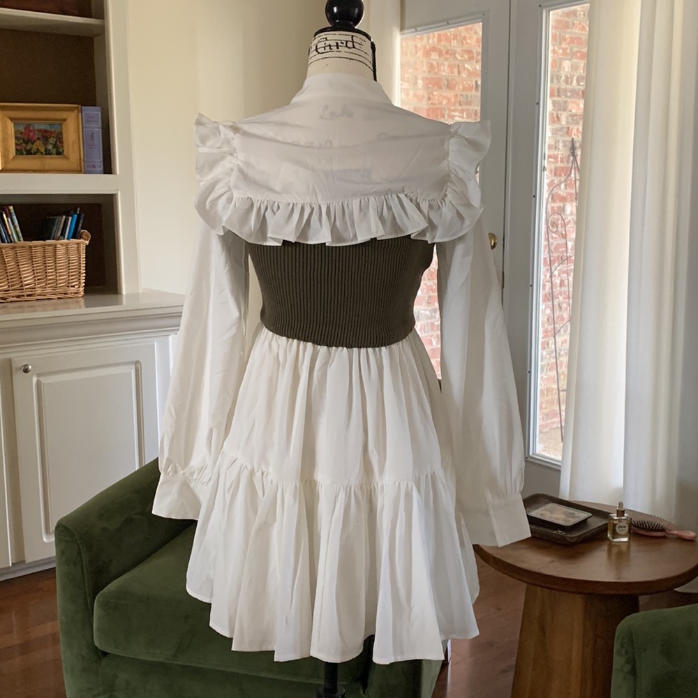 White Ruffled Dress with Bow Detail - Picture 4 of 7